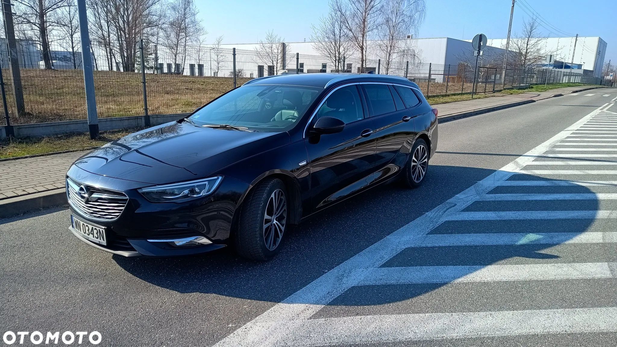 Opel Insignia - 1