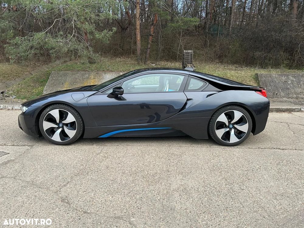 BMW i8 - 1
