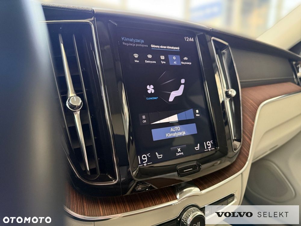 Volvo XC 60 - 23