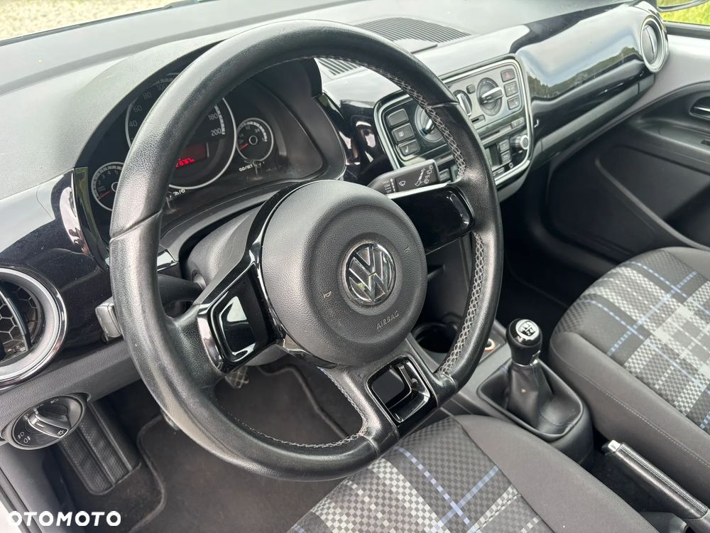Volkswagen up! BlueMotion Technology club - 11