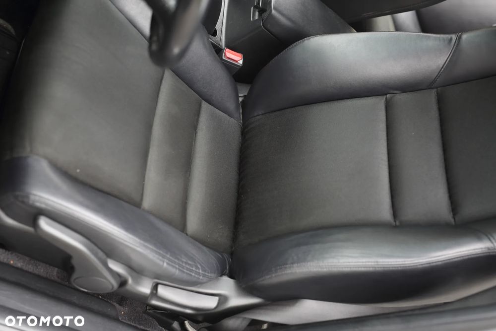 Honda Accord 2.0 Sport - 10