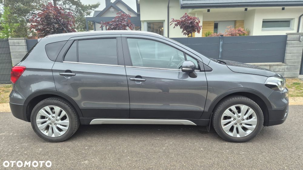 Suzuki SX4 - 10