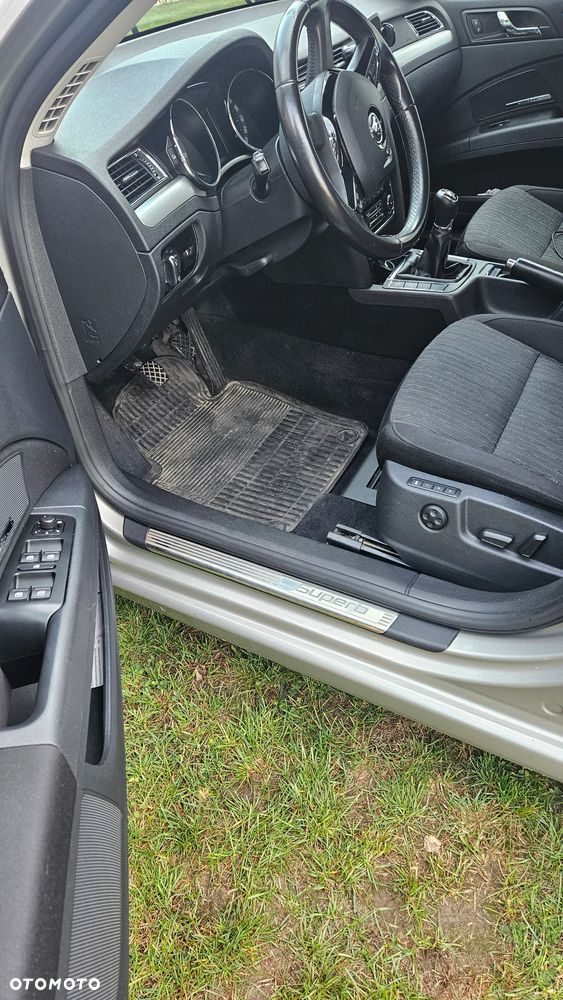 Skoda Superb 1.8 TSI Elegance - 5