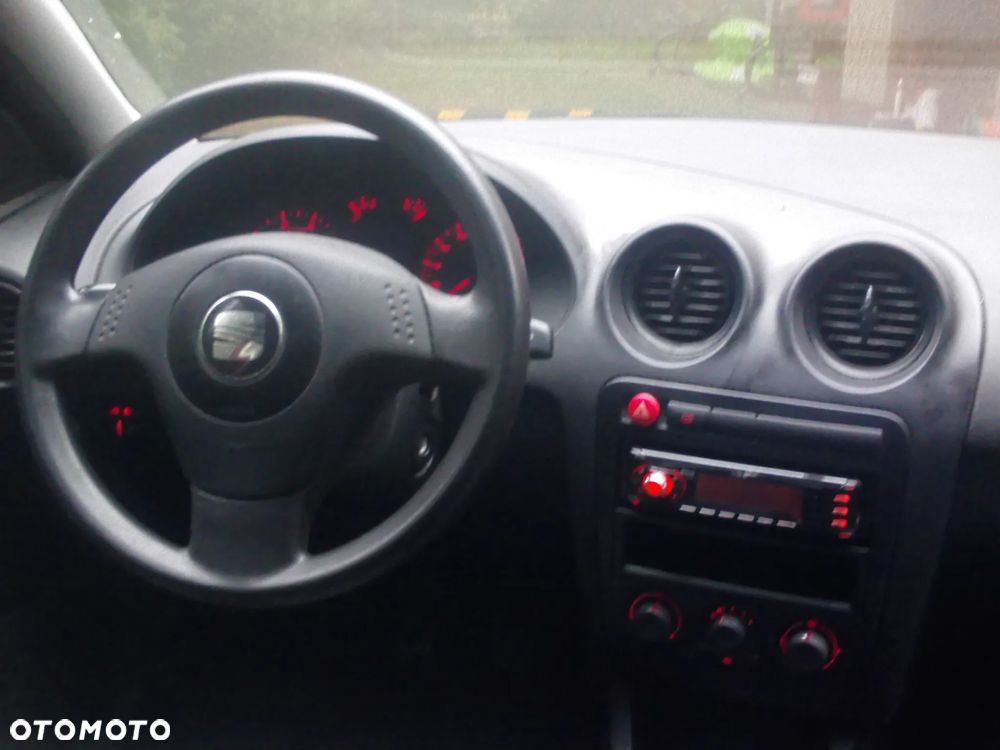 Seat Ibiza 1.2 12V Stella - 9