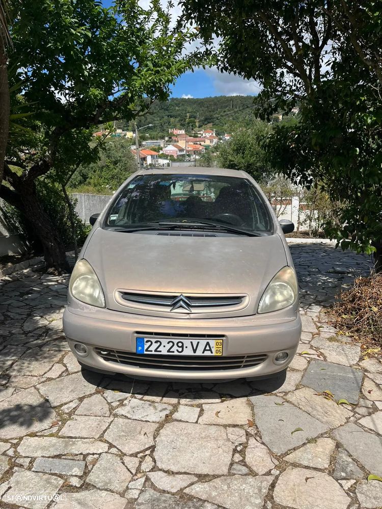 Citroën Xsara Picasso 1.6 Exclusive - 1