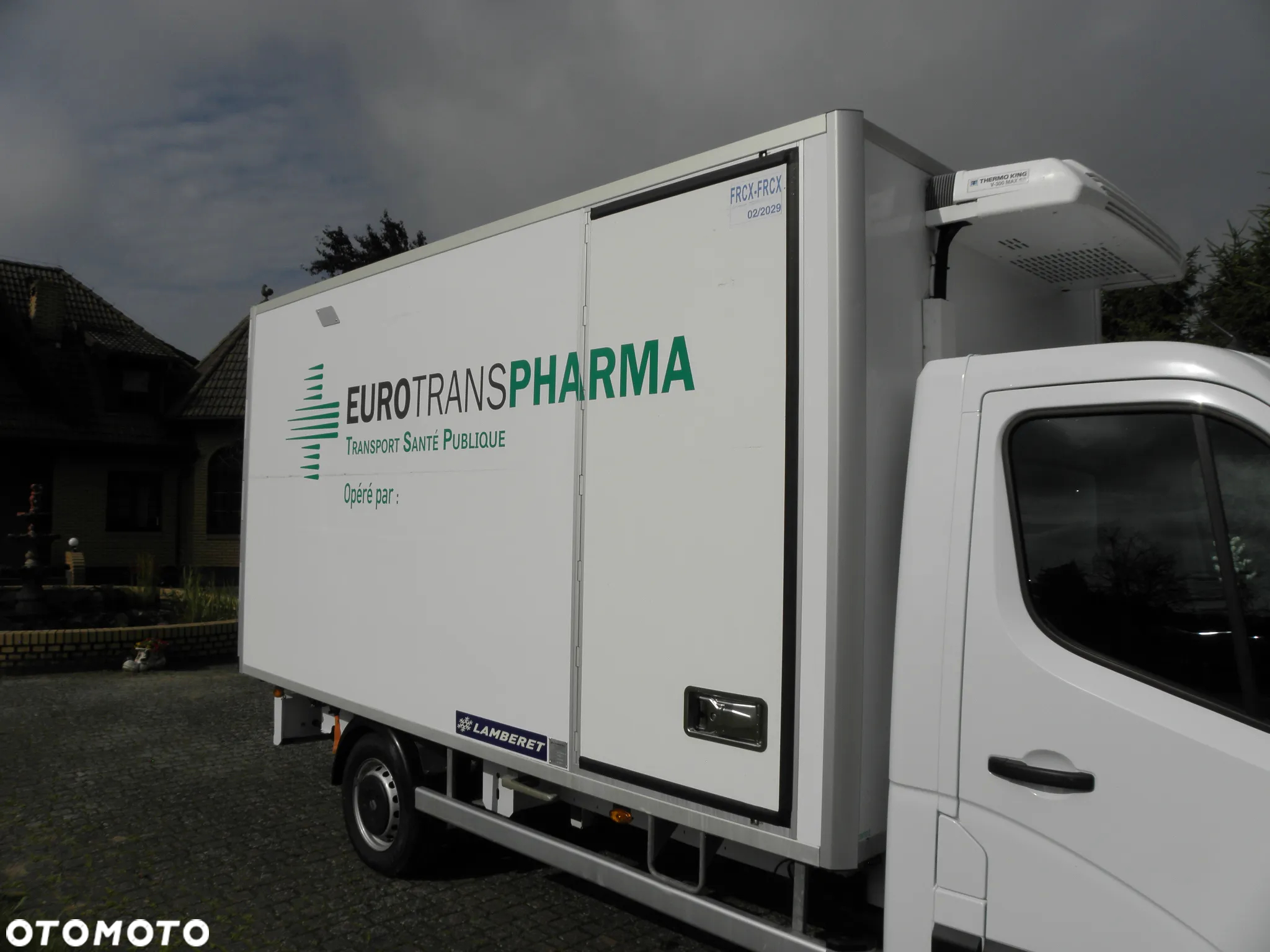 Renault Master CHŁODNIA DO LEKÓW REGULOWANA ŚCIANA - 5