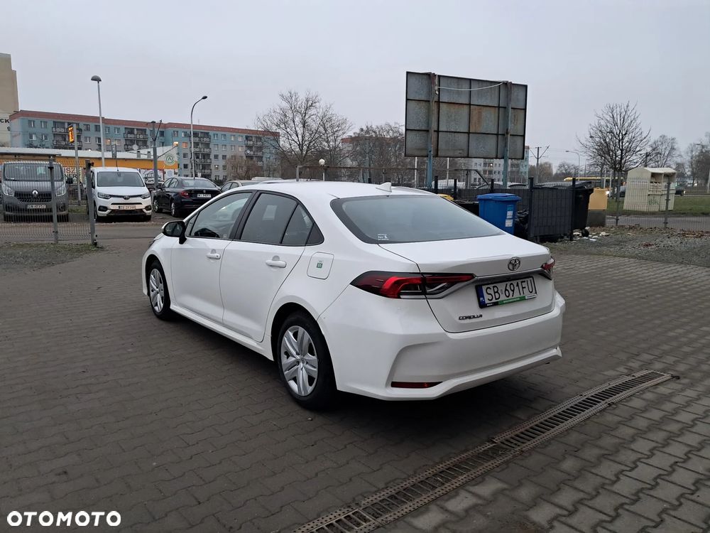 Toyota Corolla 1.5 Active - 3
