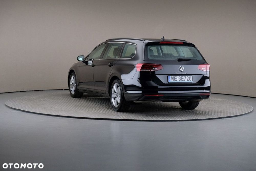 Volkswagen Passat Variant 2.0 TSI Business DSG - 2