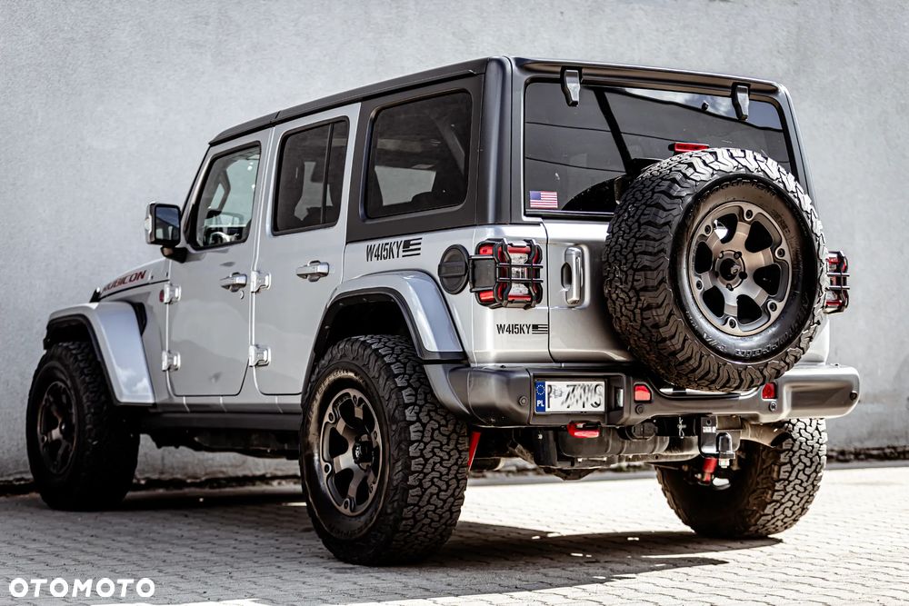 Jeep Wrangler - 24