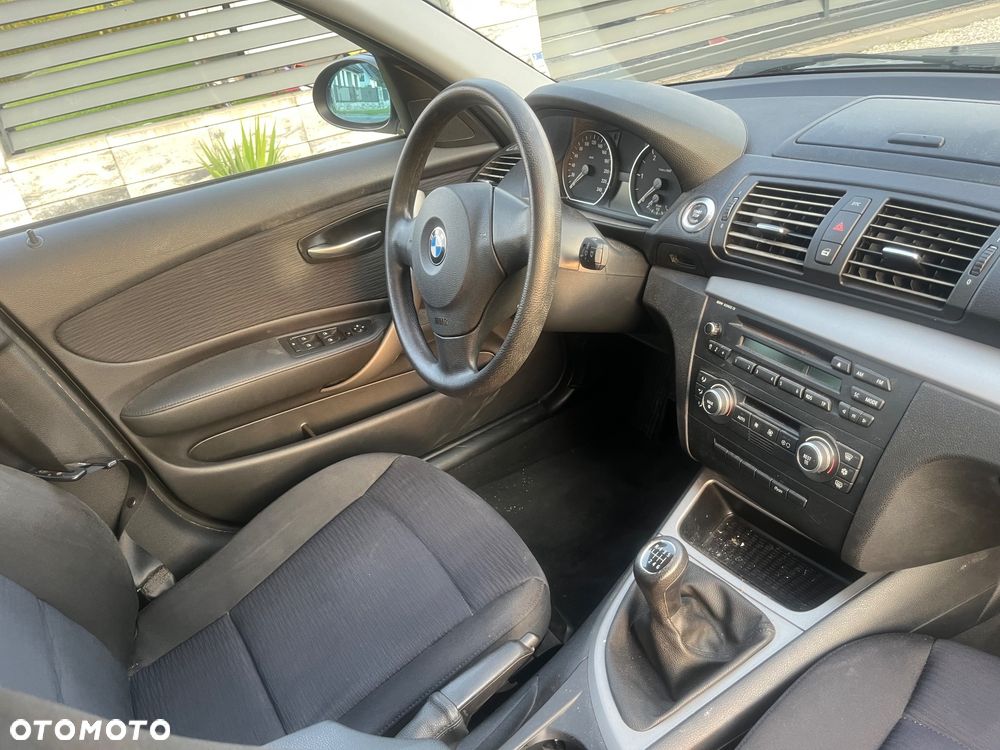 BMW Seria 1 118d DPF Edition Lifestyle - 9