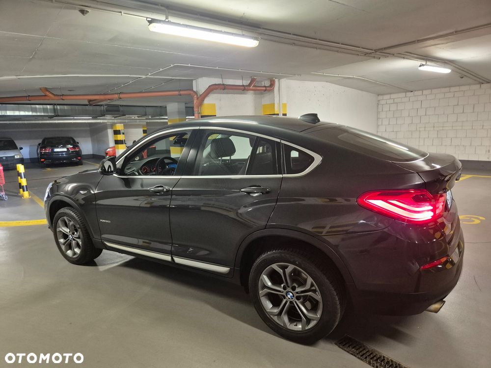 BMW X4 xDrive20i xLine sport - 11