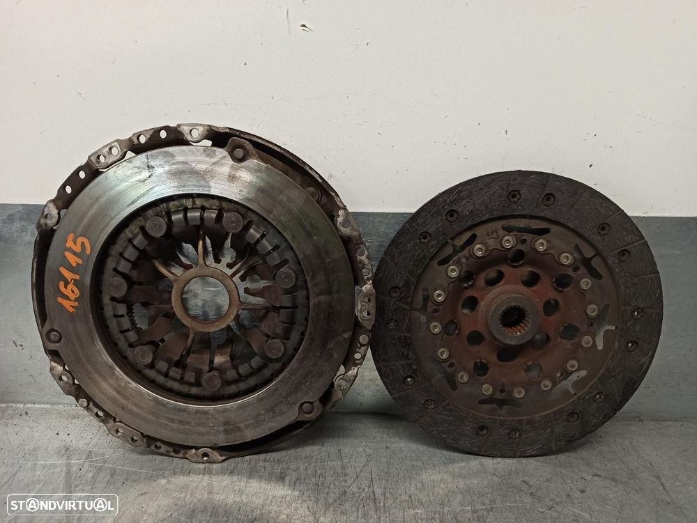 KIT EMBRAIAGEM RENAULT MEGANE II 2003 -7701477695 - 2