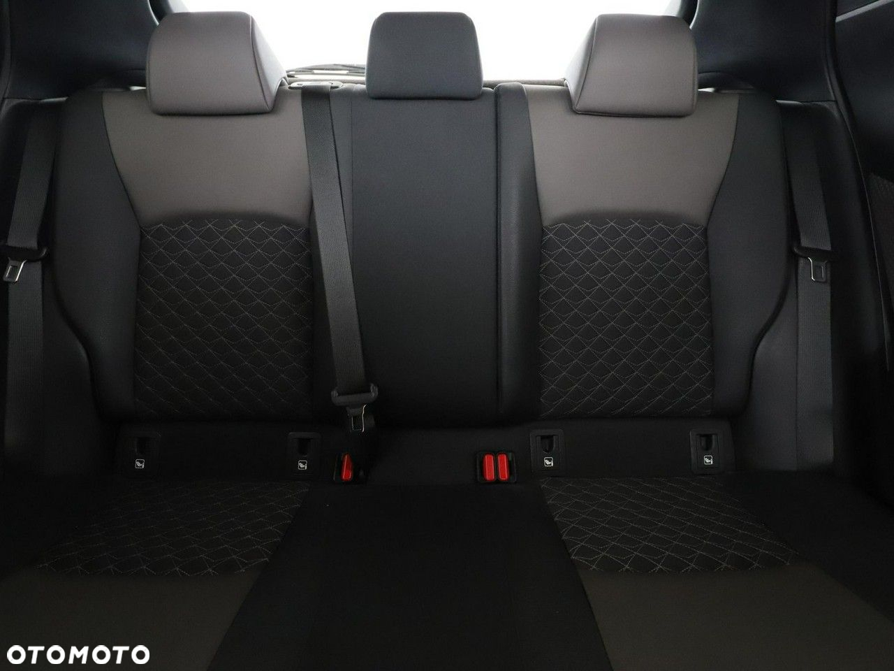 Toyota C-HR Hybrid Lounge - 14