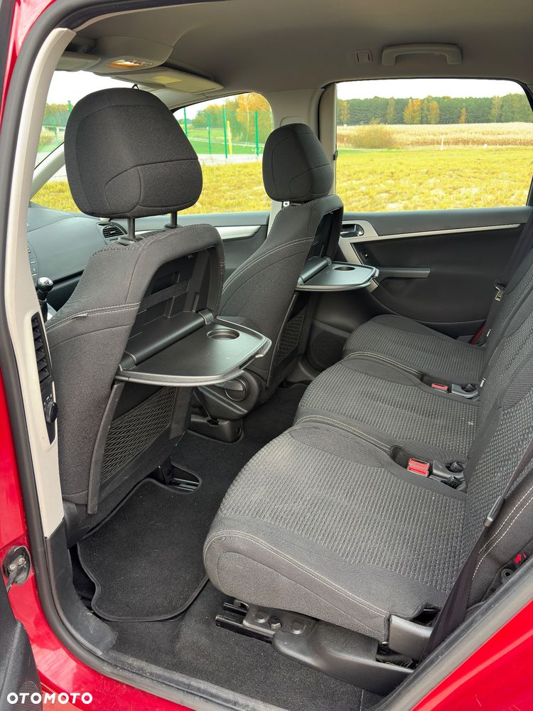 Citroën C4 Picasso - 25