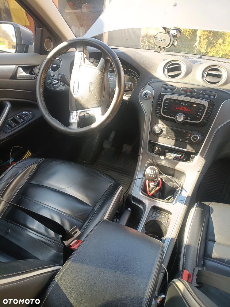 Ford Mondeo 2.0 TDCi Champions Edition - 5