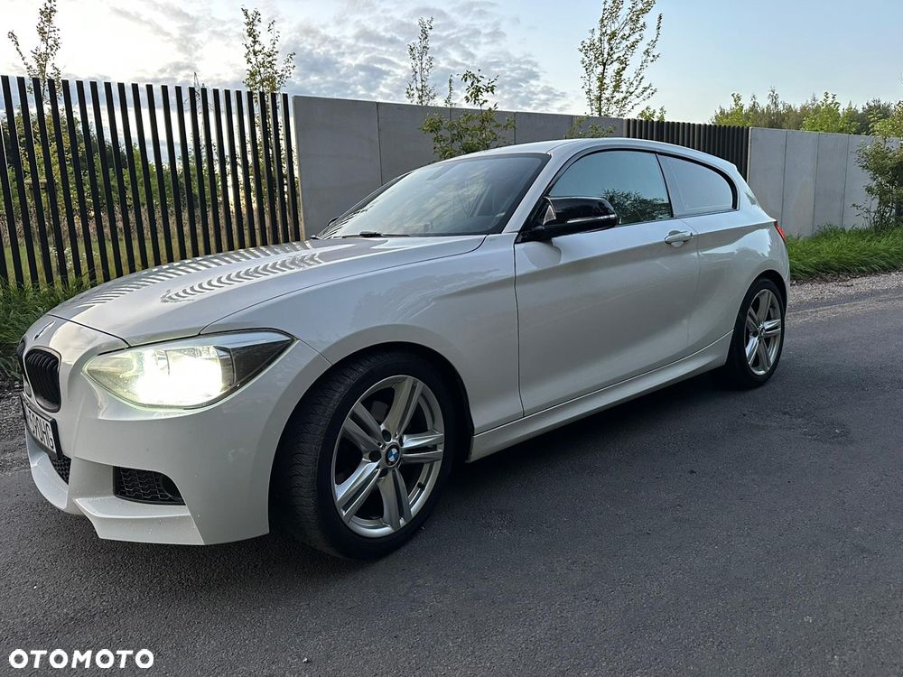BMW Seria 1 125d Sport Line - 4