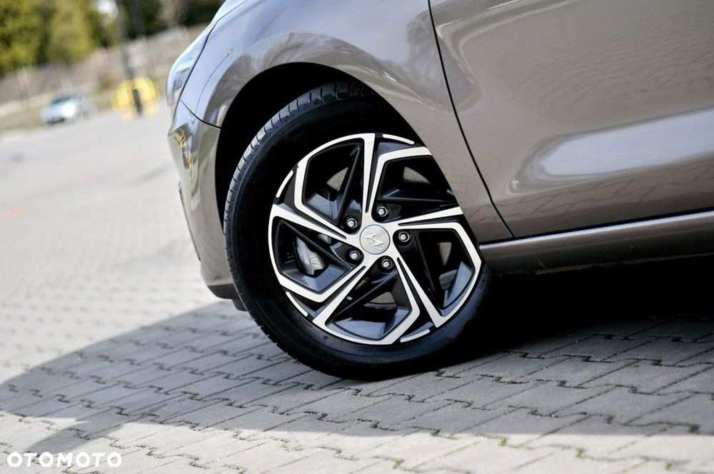 Hyundai i30 1.5 T-GDI 48V-Hybrid Advantage - 12