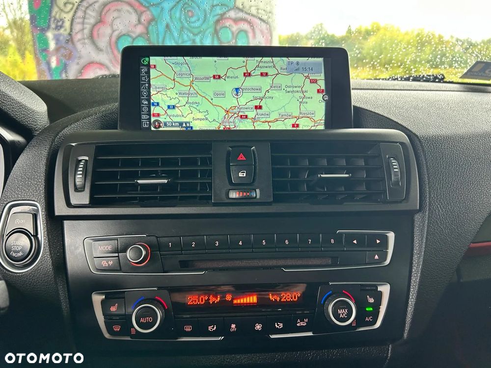 BMW Seria 1 120d Sport Line - 13
