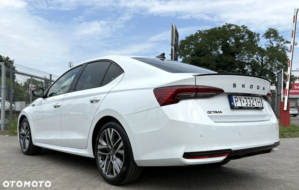 Skoda Octavia 1.5 TSI mHEV Sportline DSG - 7