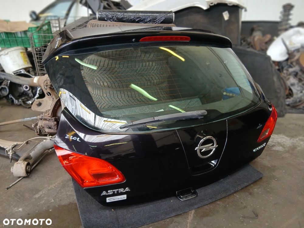Opel Astra J IV Klapa Bagażnika Tył Tylna Kolor Z22C Czarna - 2