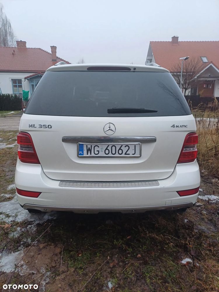 Mercedes-Benz ML 350 4Matic 7G-TRONIC Grand Edition - 3