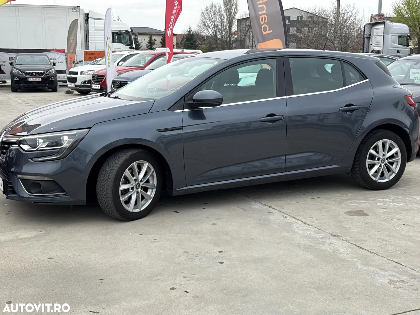 Renault Megane Blue dCi 116 EDC Intens - 32