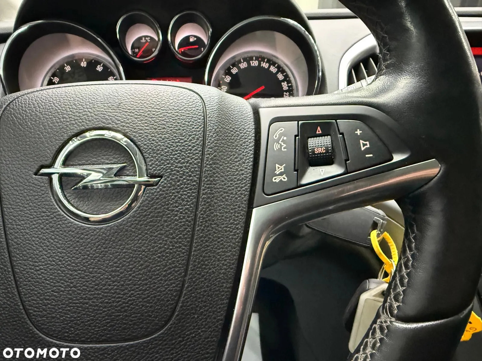 Opel Astra 1.4 Turbo Sports Tourer - 16