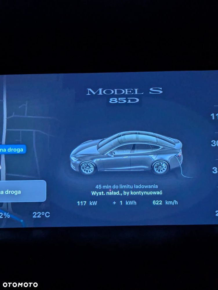 Tesla Model S 85 D - 27