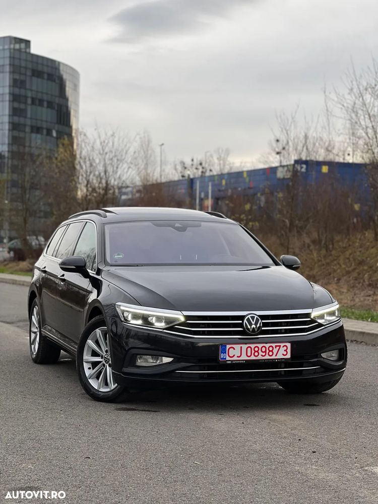 Volkswagen Passat Variant 2.0 TDI SCR DSG Highline - 1