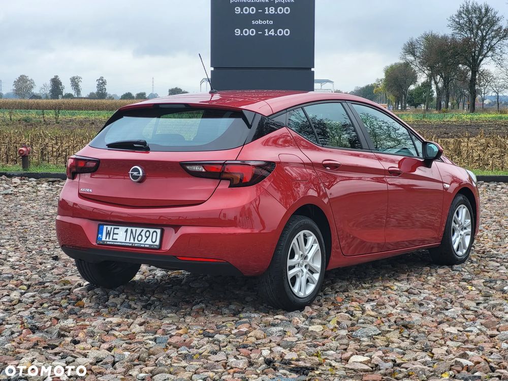 Opel Astra 1.2 T Edition S&S - 9