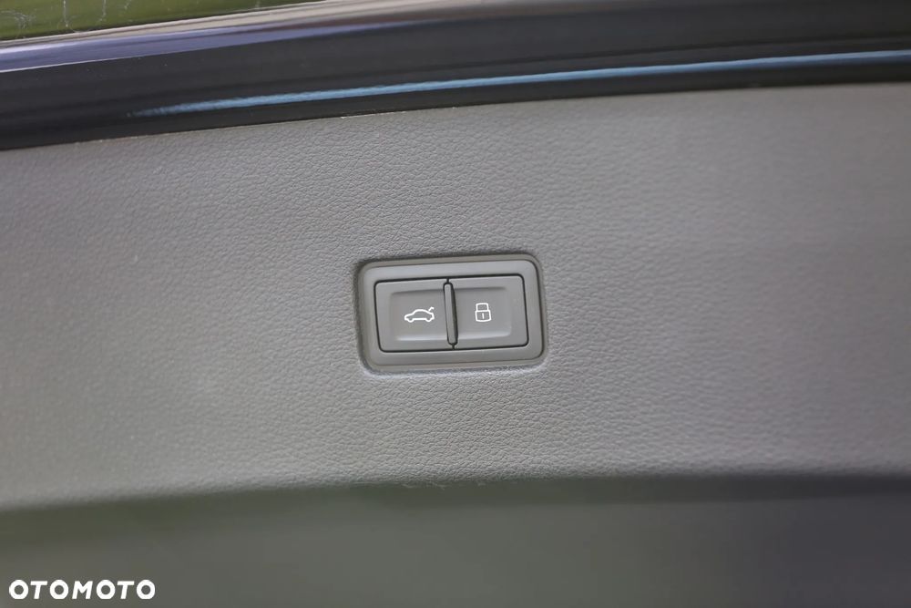 Audi Q8 50 TDI mHEV Quattro Black Edition Tiptronic - 17