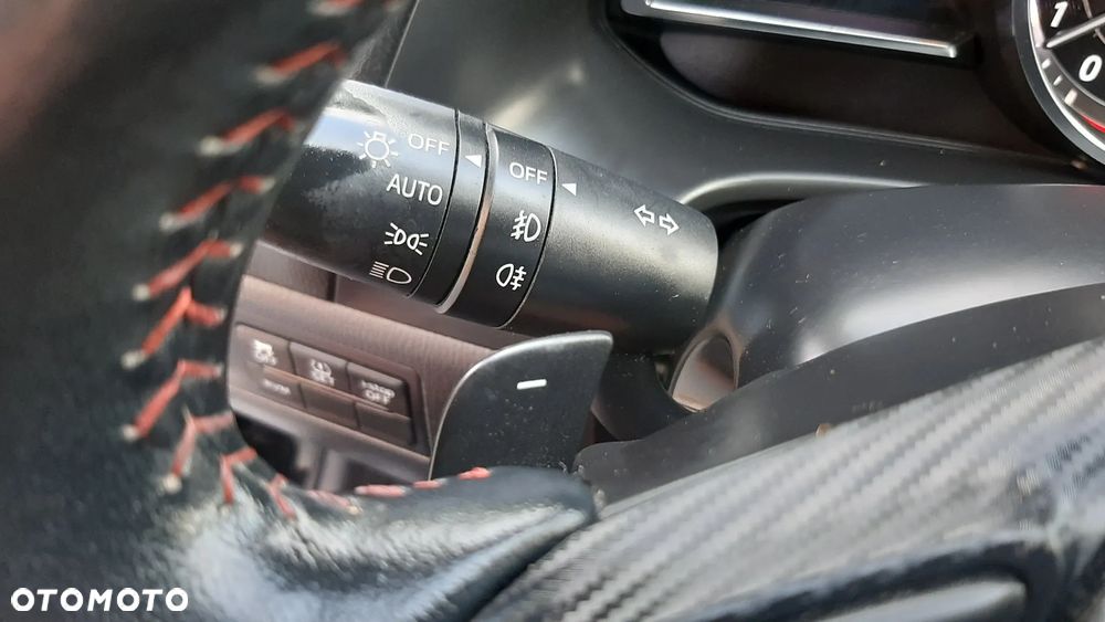 Mazda 3 SKYACTIV-G 120 Automatik Center-Line - 25