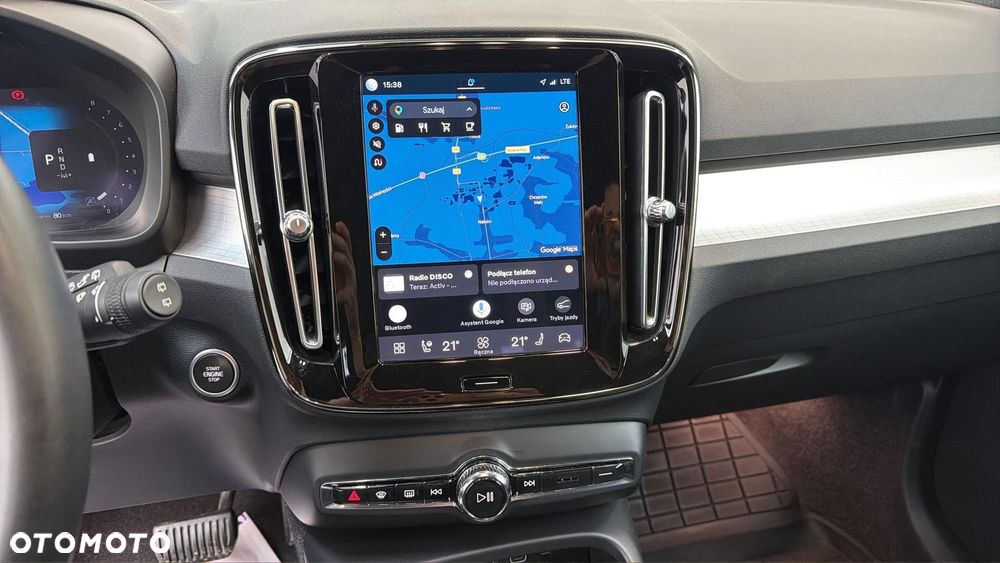 Volvo XC 40 B3 Core - 21