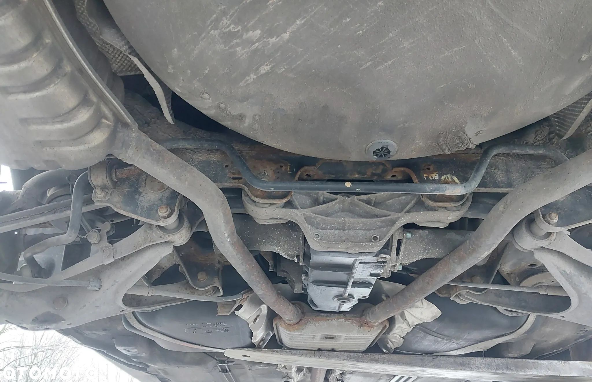 Półoś lewa prawa tył tylna wachacz górny dolny dyfer most zwrotnica piasta tarcza kotwiczna Volkswagen Passat B5 Lift FL 4x4 4Motion - 1