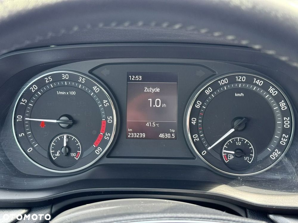 Skoda Octavia 2.0 TDI Ambition - 19