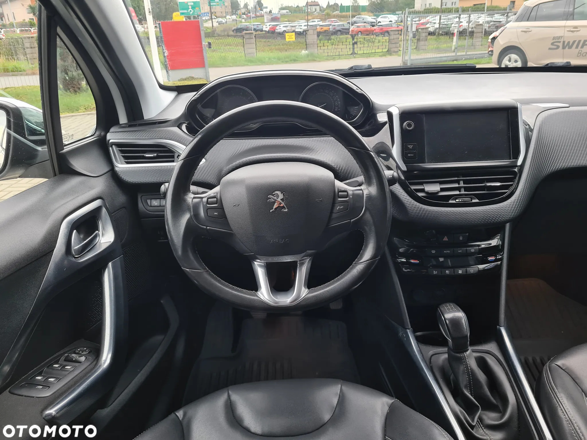 Peugeot 2008 1.6 VTi Allure - 8