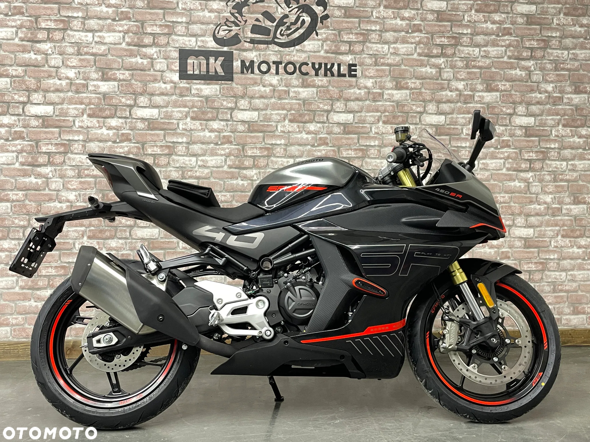 CFMoto SR - 6