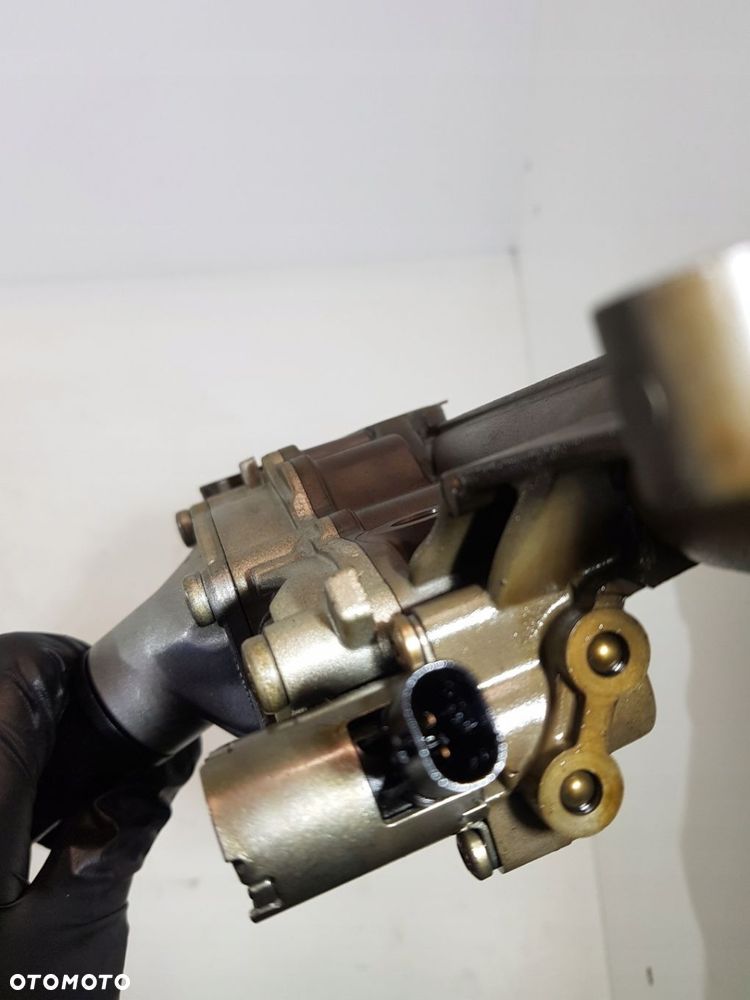 POMPA OLEJU R2701810701 MERCEDES W205 GLA 2.0 CGI - 7