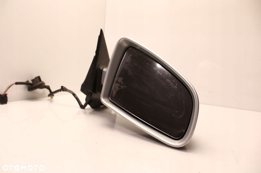 audi a3 8p 5 pin 03r- lusterko prawe zewnętrzne ly7w - 10