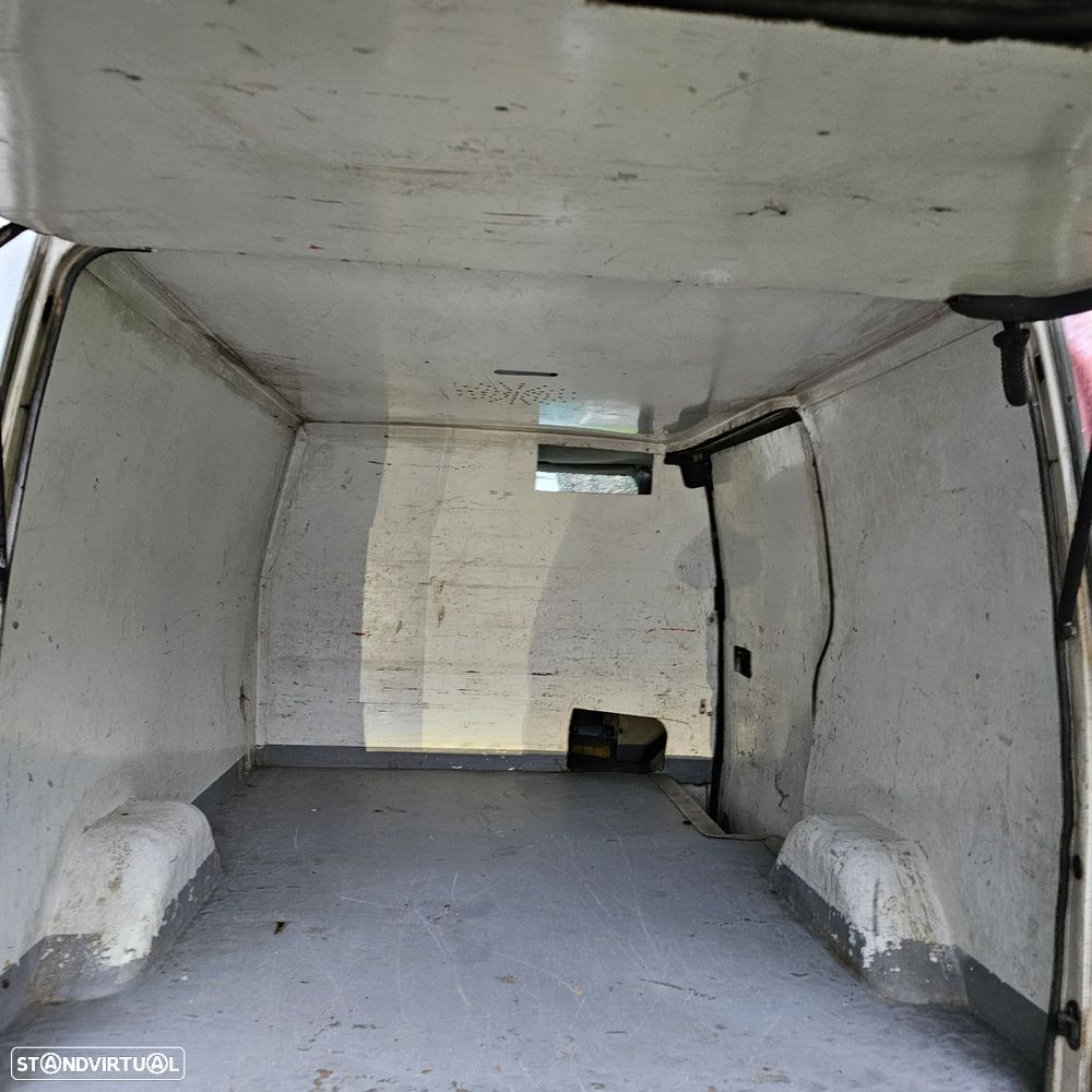 Ford Transit isótermica - 2