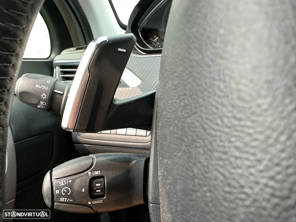 Peugeot 2008 82 e-VTI ETG5 Active - 23