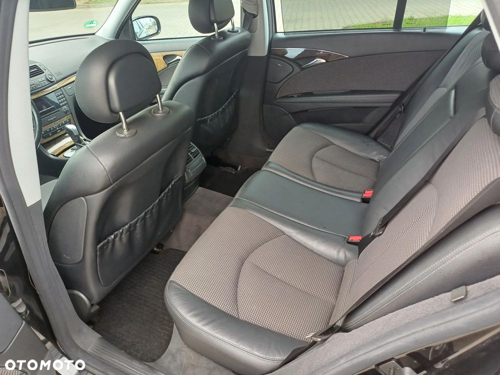 Mercedes-Benz Klasa E 200 T Kompressor Automatik Avantgarde - 11