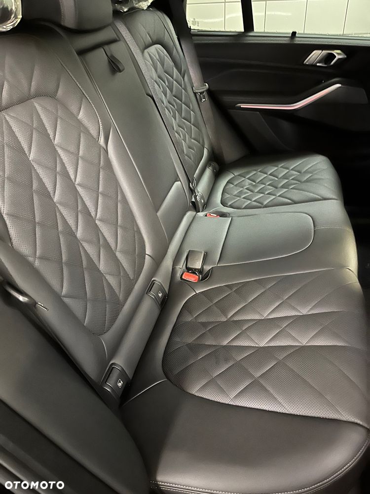 BMW X5 xDrive25d - 14