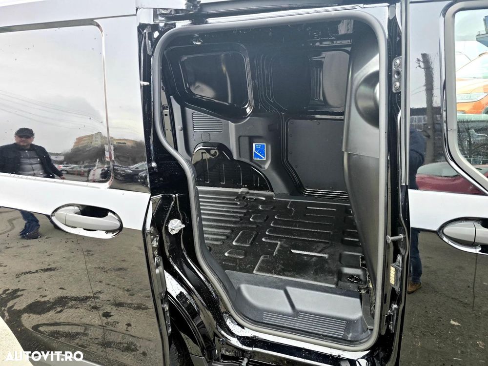 Ford Transit Connect 1.5 EcoBlue 100CP 8AT DCIV SWB(L1) Trend - 8