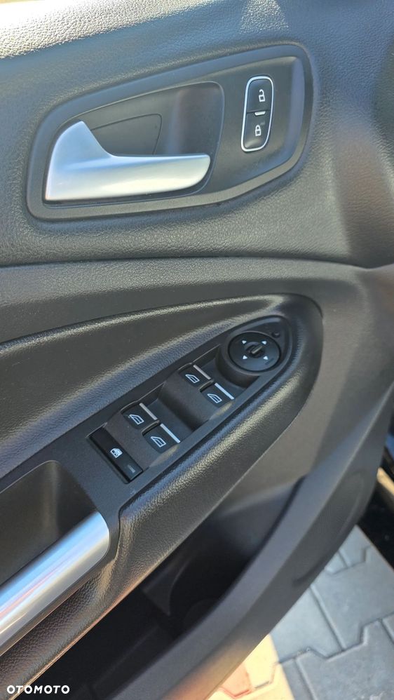 Ford Kuga 2.0 TDCi AWD ST-Line - 19