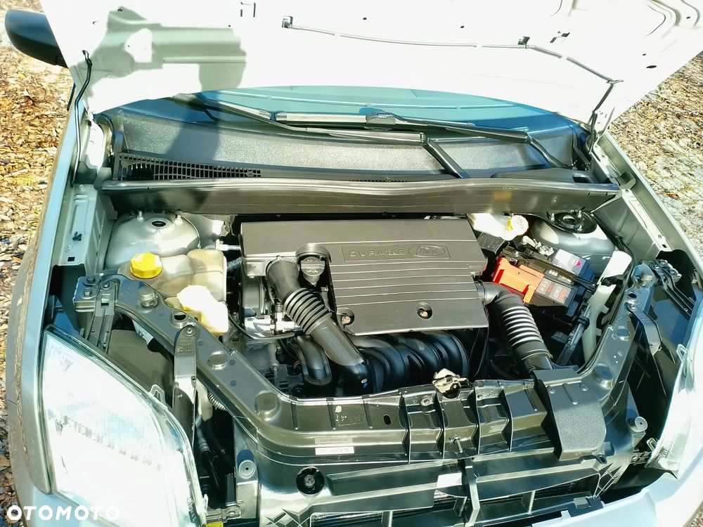 Ford Fusion 1.4 + - 14