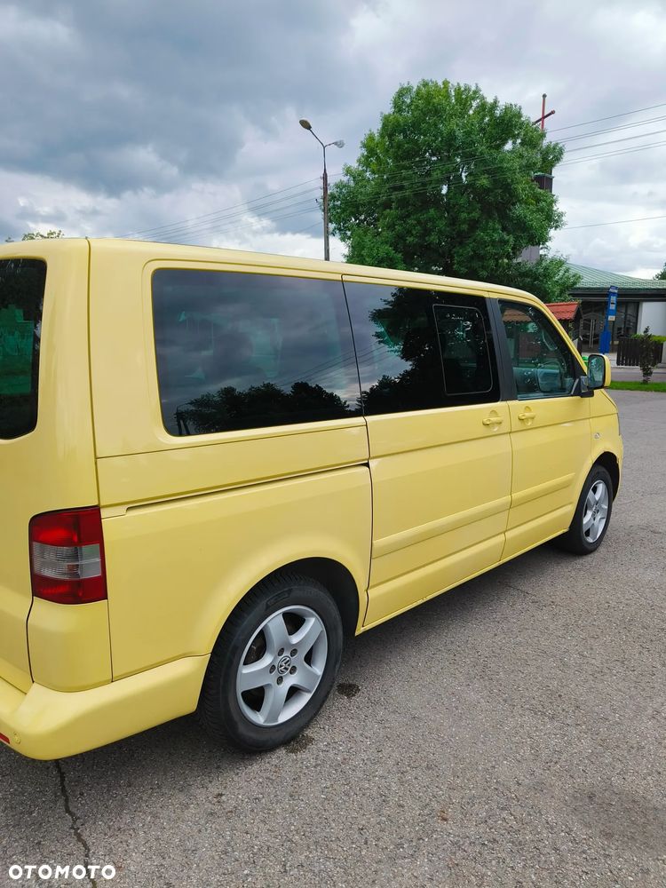 Volkswagen Multivan - 4