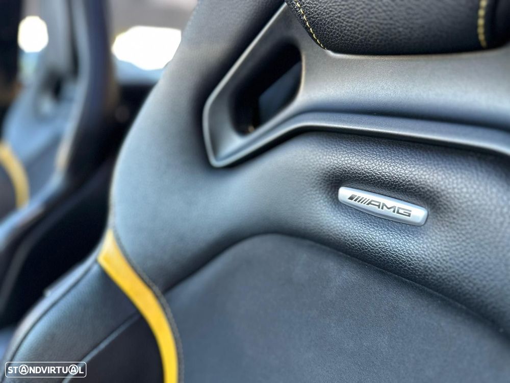 Mercedes-Benz CLA 45 AMG - 17