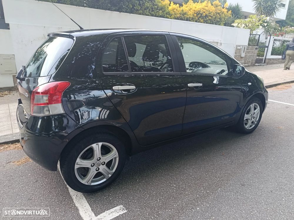 Toyota Yaris 1.0 VVT-i ACtive+AC - 22