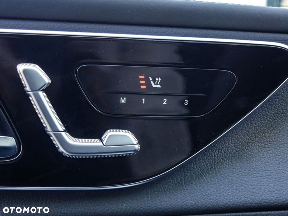 Mercedes-Benz GLC - 17